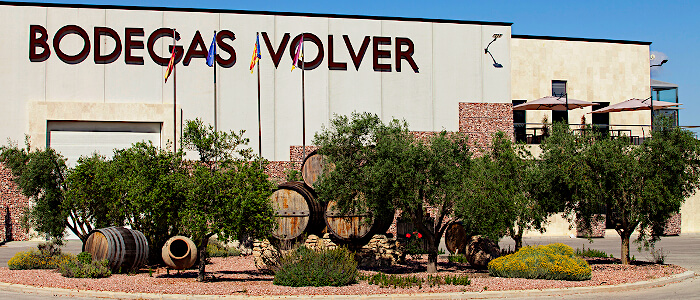 Edificio Bodegas Volver